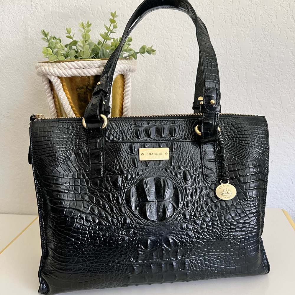 Melbourne Anywhere Tote in Black Crocodile